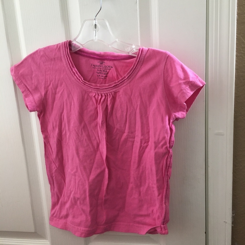 FINAL MARKDOWN Girls faded glory tee large